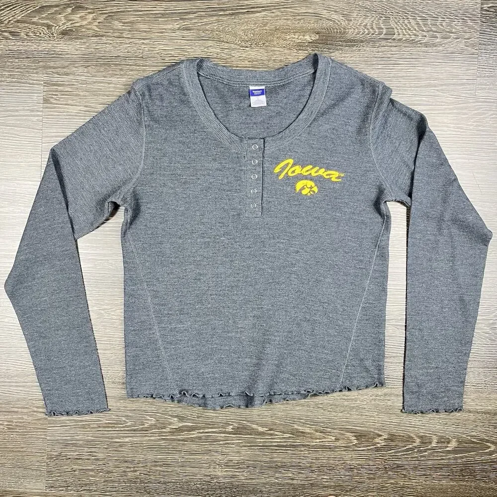 Iowa Hawkeyes Womens Waffle Knit Snap Long Sleeve Henley Medium Gray Ruffle NWOT